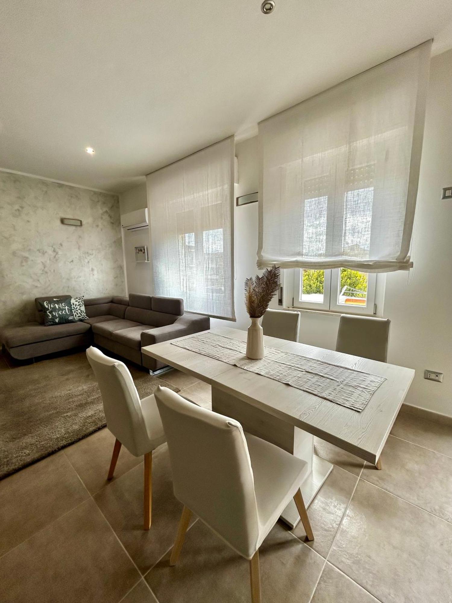 Apartmán L'Approdo A Porto Torres Exteriér fotografie